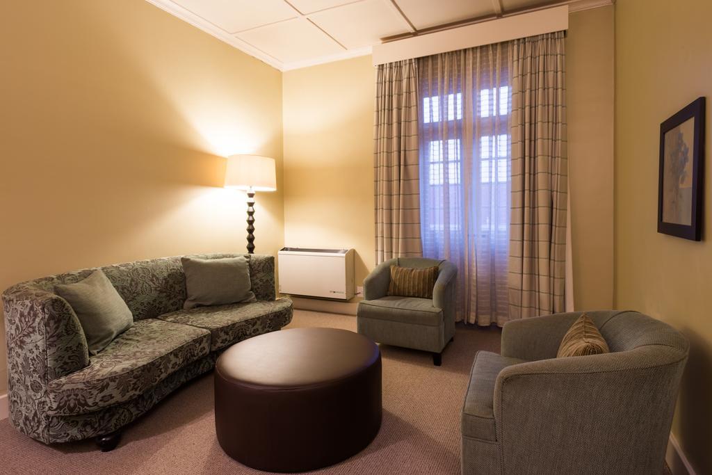Imperial Hotel By Misty Blue Hotels Pietermaritzburg Luaran gambar