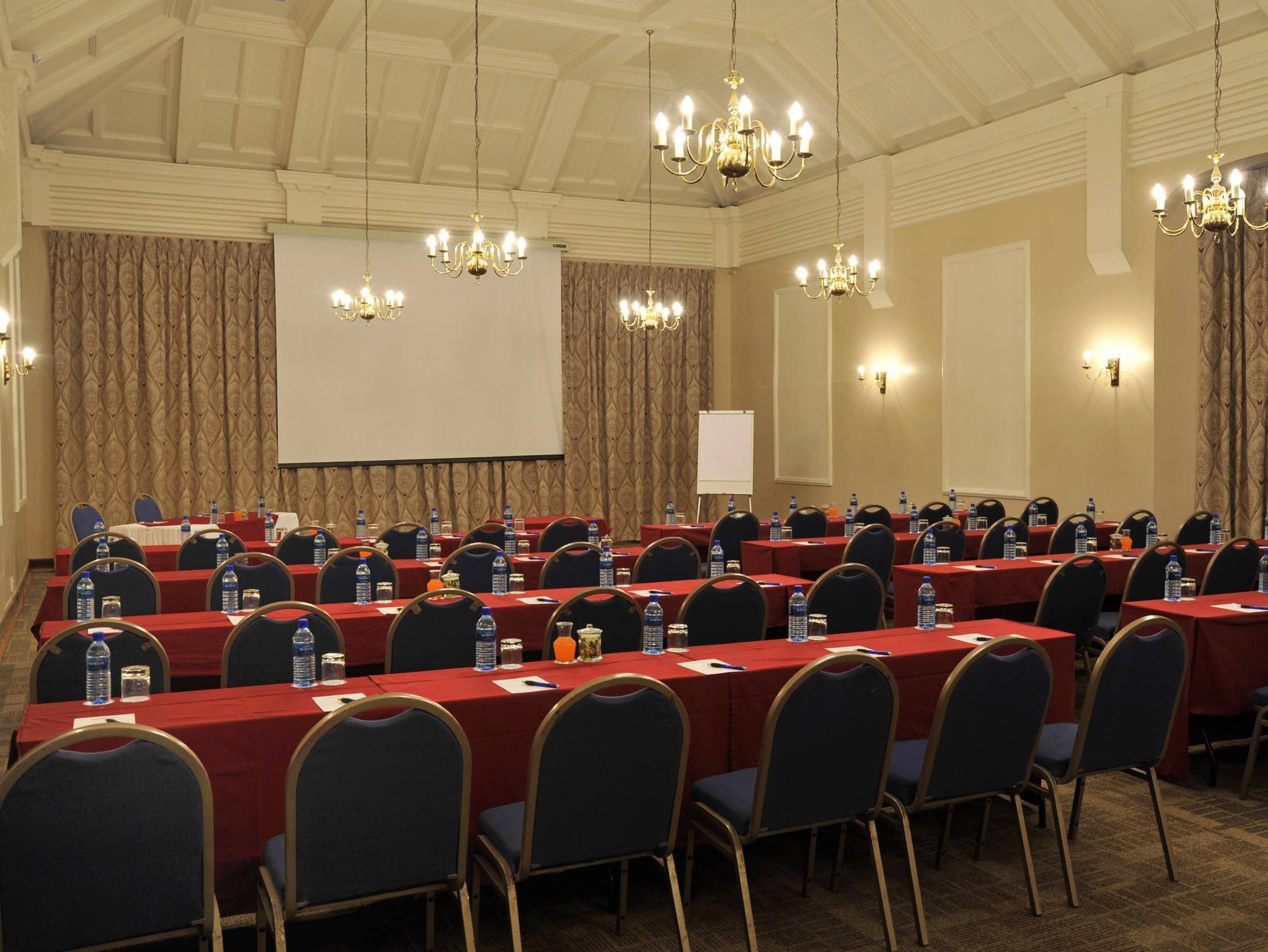Imperial Hotel By Misty Blue Hotels Pietermaritzburg Luaran gambar